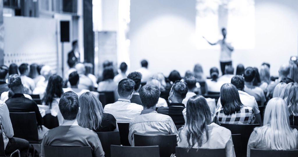 Predavanje na konferenciji